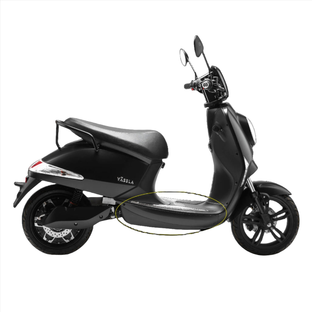 Capot plancher inférieur droit | Vässla Scooter