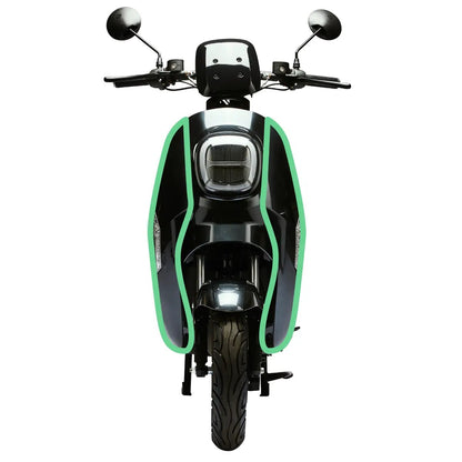 Omslag voorkant groot | Vässla Scooter